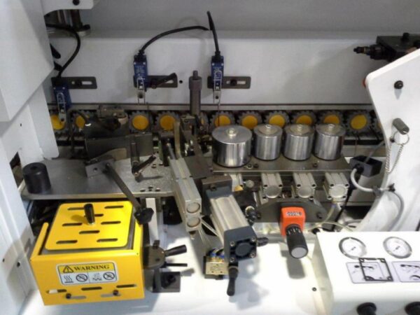 Chapadora de cantos Compacta 4T - Imagen 2