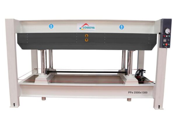 Prensa de platos fríos PFe 1300x2500 Comeva