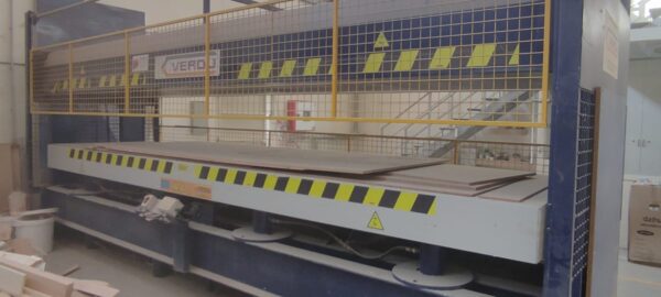 Prensa hidràulica platos fríos 5300x1300 mm Verdú - Imagen 2